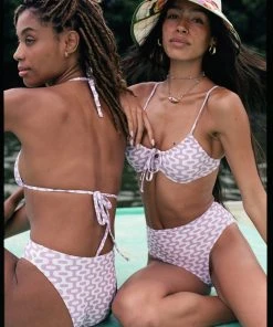 Follow Suit The Marie Bottom - Lilac Ogee Mme. Mink