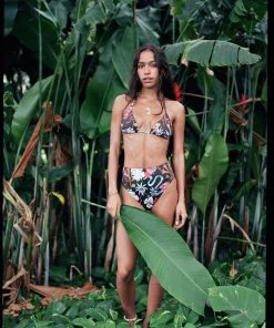 Follow Suit The Izzy Top - Garden Party (Mocha) Mme. Mink