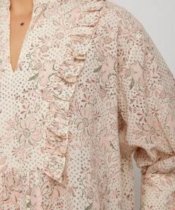 Daydress Carrie Shirt In Blush Chintz Trail WHAT'S HOT 6 Daydress Carrie Shirt In Blush Chintz Trail WHAT'S HOT