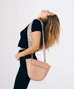 Salt The Willa WHAT'S HOT