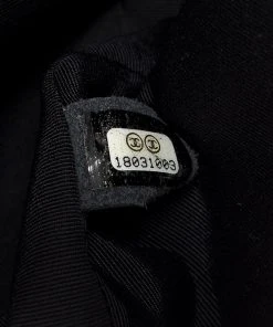 Salt WHAT'S HOT Chanel Old Medium Boy Bag