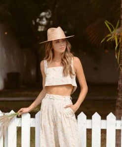 Krewe Du Q Vacation Shop Kea Top, Honey Bloom 11 Krewe Du Q Vacation Shop Kea Top, Honey Bloom