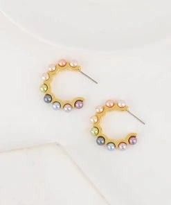 QuayL Perfect Pearl Huggie - Rainbow