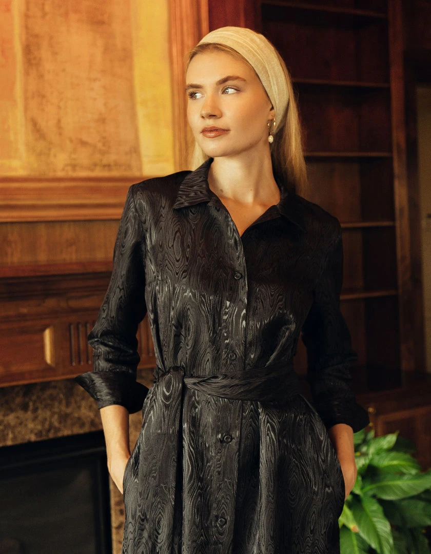 Daphne Wilde Bee, Black Moire CLOTHING 6 Daphne Wilde Bee, Black Moire CLOTHING