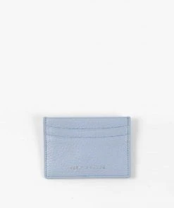 Neely & Chloe No. 12 The Card Case Pebble