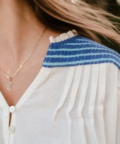 The Coast Brand WHAT'S HOT Cherry Top 9 The Coast Brand WHAT'S HOT Cherry Top