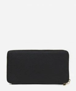 Neely & Chloe WHAT'S HOT No. 29 The Travel Wallet