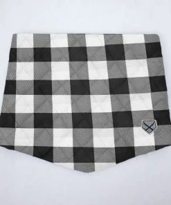 Powder Puff Collection The Pullover