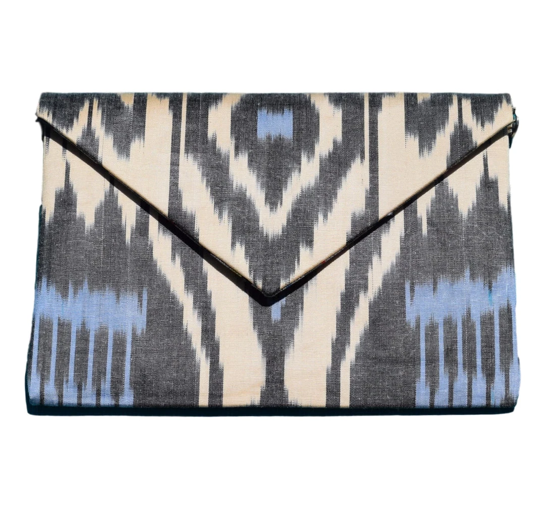 Larkin Lane WHAT'S HOT Kenan Envelope Clutch 3 Larkin Lane WHAT'S HOT Kenan Envelope Clutch