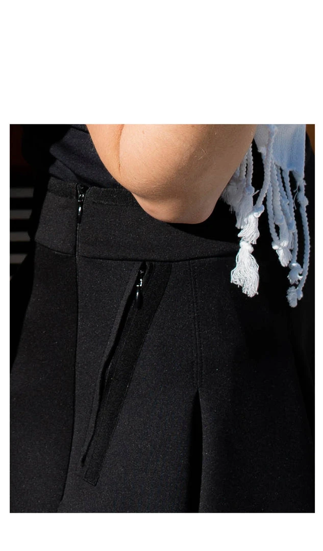 HEDGE Darrow Boxpleat Skirt WHAT'S HOT 14 HEDGE Darrow Boxpleat Skirt WHAT'S HOT