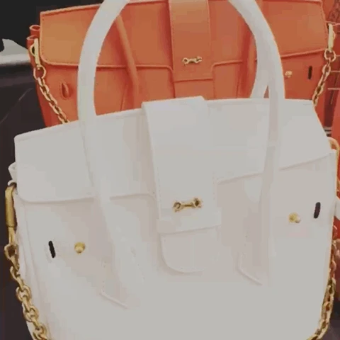 MME.Mink The ONASSIS 25 TOTE Mme. Mink 4 MME.Mink The ONASSIS 25 TOTE Mme. Mink