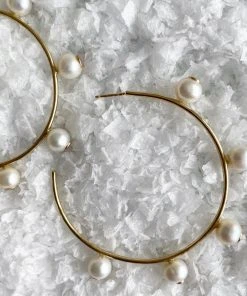 Couplet Les Perles Blue Sapphire Hoops