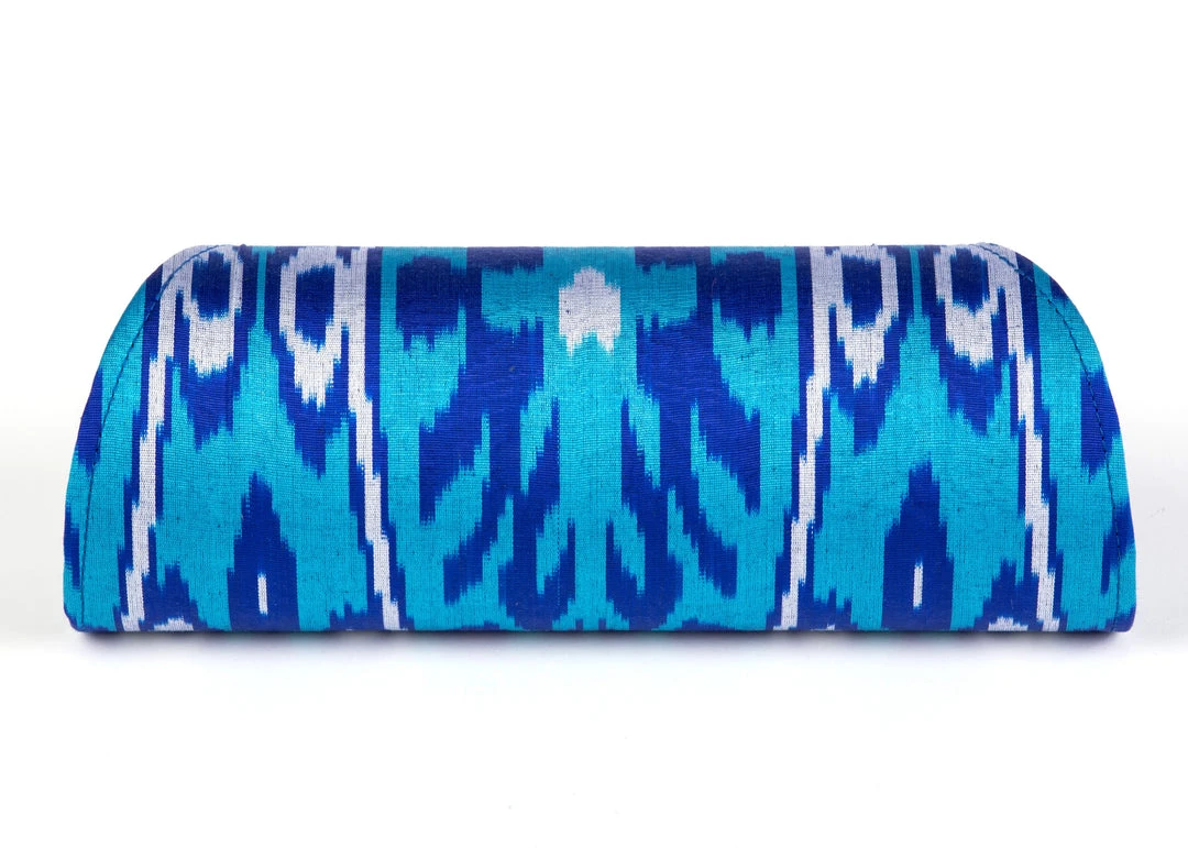 Larkin Lane Mykonos Hard Shell Clutch - Large WHAT'S HOT 4 Larkin Lane Mykonos Hard Shell Clutch - Large WHAT'S HOT