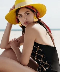 Banniere Faena Scarves WHAT'S HOT 9 Banniere Faena Scarves WHAT'S HOT