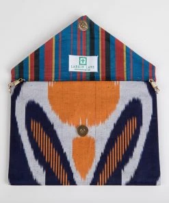 Larkin Lane WHAT'S HOT Newton Envelope Clutch