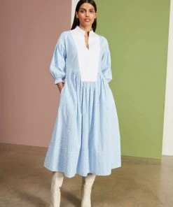 Seraphina THE MIDI SMOCKED COLLAR DRESS |