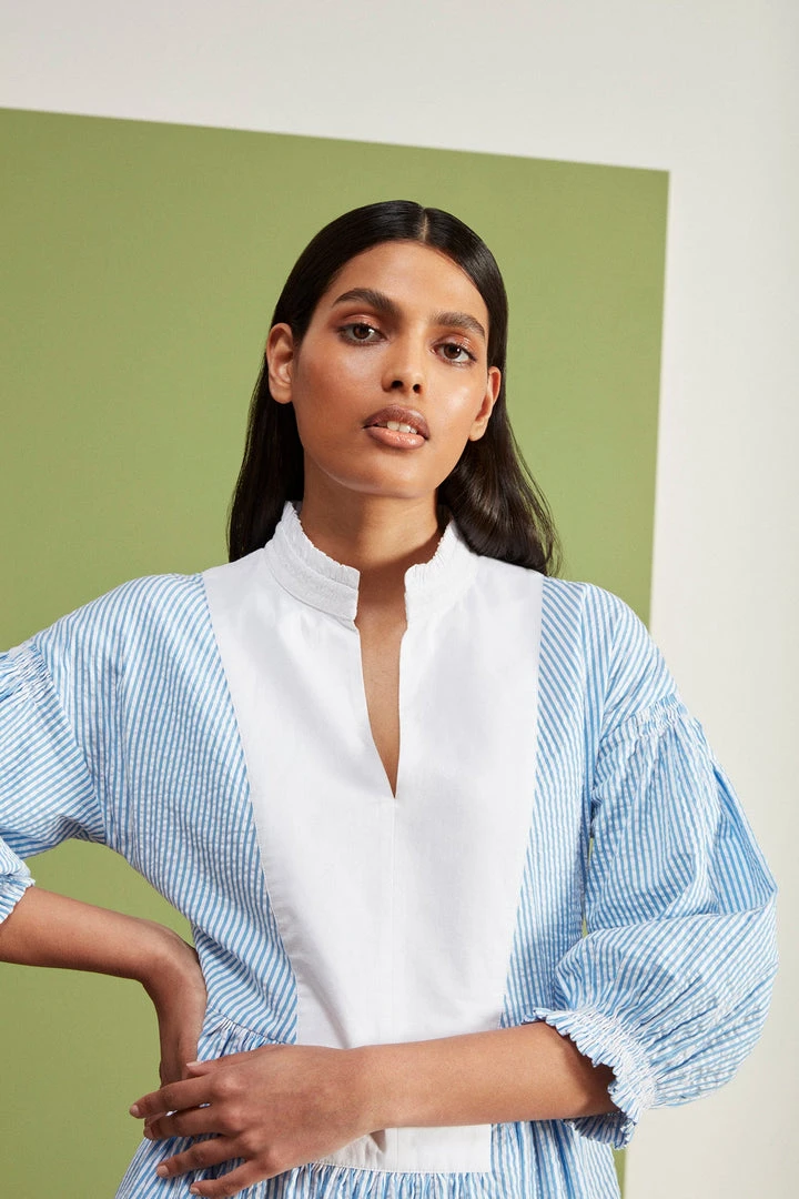 Seraphina THE MIDI SMOCKED COLLAR DRESS | 4 Seraphina THE MIDI SMOCKED COLLAR DRESS |