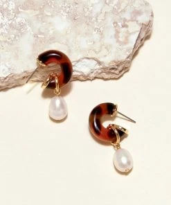 Mignonne Gavigan Kayle Huggie Hoop Earrings Brown