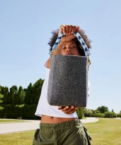 Salt The Lanyard Sky