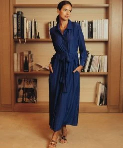 Daphne Wilde Bee In Navy