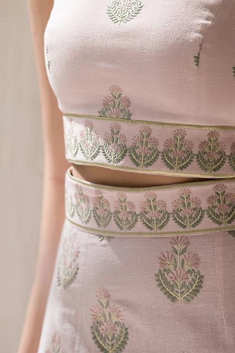 RosewaterHouse WHAT'S HOT Begum Ensemble 6 RosewaterHouse WHAT'S HOT Begum Ensemble