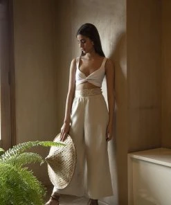 RosewaterHouse CLOTHING Raha Wide Leg Cropped Pants - Ecru