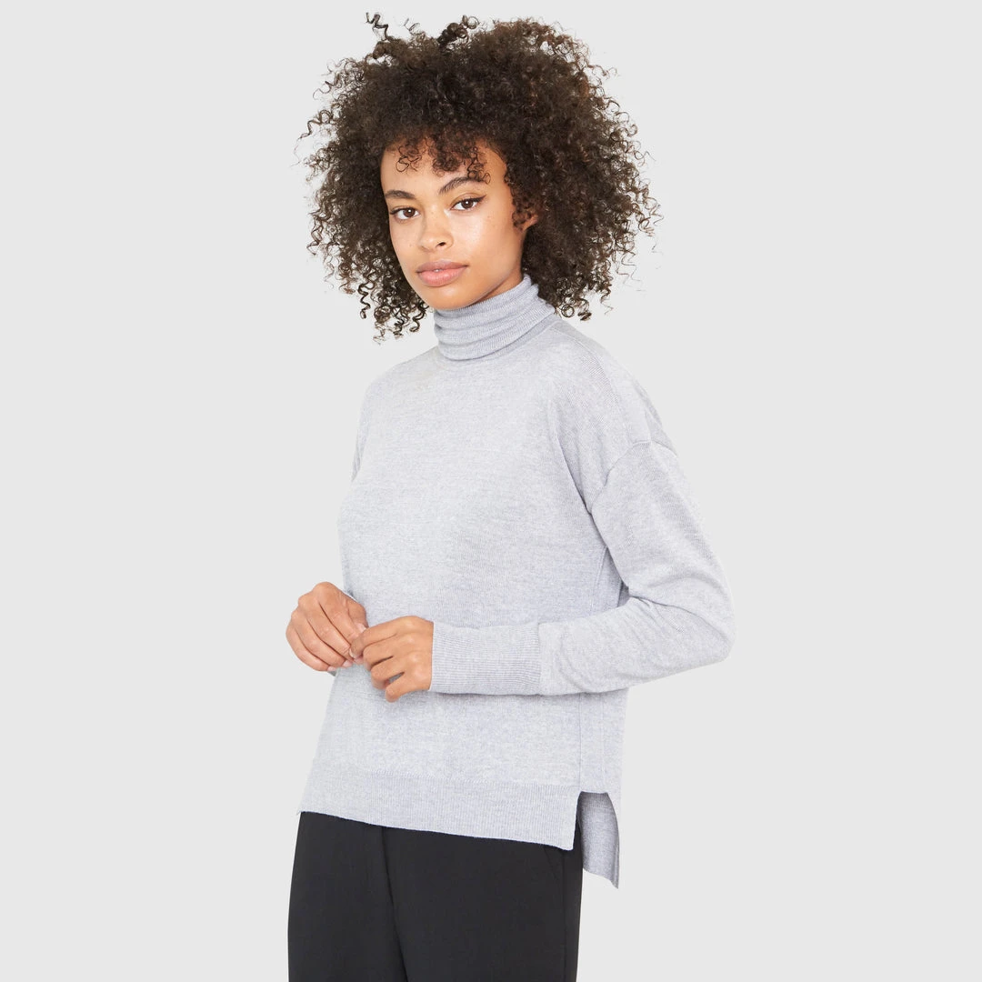 Santicler Eileen Turtleneck Relaxed-Fit Merino Wool Sweater Tops 3 Santicler Eileen Turtleneck Relaxed-Fit Merino Wool Sweater Tops