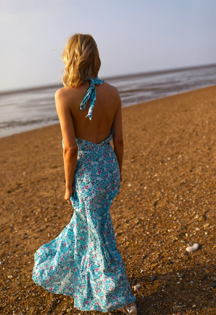 Valle & Vik The Goddess | Berry Cherry Turquoise WHAT'S HOT 5 Valle & Vik The Goddess | Berry Cherry Turquoise WHAT'S HOT