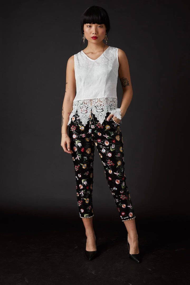 SKYLENCE Derling Embroidered Trousers WHAT'S HOT 4 SKYLENCE Derling Embroidered Trousers WHAT'S HOT