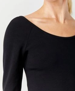 Soft Animal WHAT'S HOT Stretch Crop Top