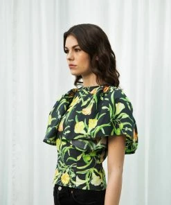 Sruti Dalmia Kaner Flower Top Calling All Colors