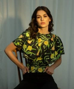 Sruti Dalmia Kaner Flower Top Calling All Colors