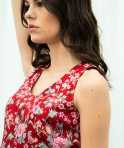 Sruti Dalmia WHAT'S HOT Love Birds Top 14 Sruti Dalmia WHAT'S HOT Love Birds Top