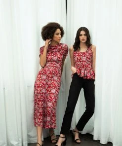 Sruti Dalmia WHAT'S HOT Love Birds Top 16 Sruti Dalmia WHAT'S HOT Love Birds Top