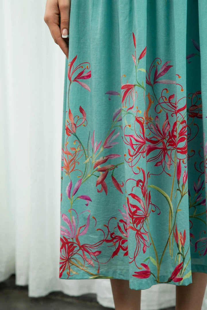 Sruti Dalmia WHAT'S HOT Spider Lily Dress 7 Sruti Dalmia WHAT'S HOT Spider Lily Dress