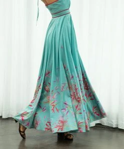 Sruti Dalmia Spider Lily Halter Dress WHAT'S HOT 18 Sruti Dalmia Spider Lily Halter Dress WHAT'S HOT