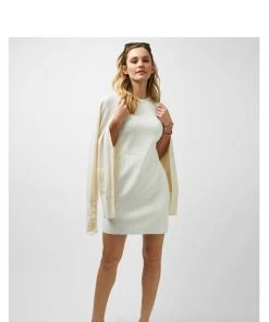 HEDGE WHAT'S HOT Taft Dress