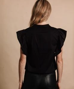 The Shirt By Rochelle Behrens The Spring Shirt