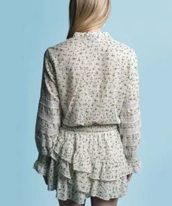 The Shirt By Rochelle Behrens The Miniskirt