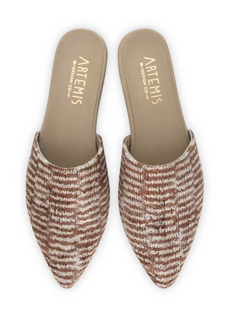 Artemis Design Co. Linden Velvet Babouche 3 Artemis Design Co. Linden Velvet Babouche