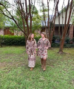 Sue Sartor Flounce™️ Shorty | Brick / Wheat