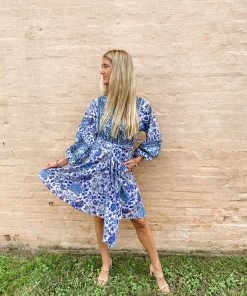 Sue Sartor Flounce™️ Shorty | Chinoiserie Blues