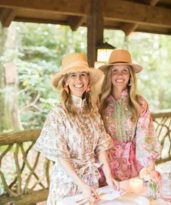 Sue Sartor Flounce™️ | Pink / Green Patio 39 Sue Sartor Flounce™️ | Pink / Green Patio