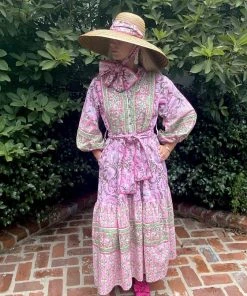 Sue Sartor Flounce™️ | Pink / Green Patio 30 Sue Sartor Flounce™️ | Pink / Green Patio