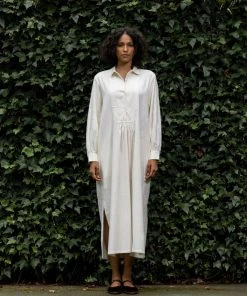 Daphne Wilde The Lulu In Cream Flannel