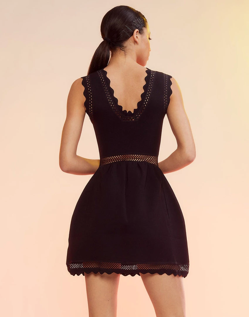 Cynthia Rowley WHAT'S HOT Little Black Knit Dress 6 Cynthia Rowley WHAT'S HOT Little Black Knit Dress