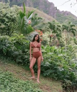 Follow Suit Mme. Mink The Mimi Top - Cognac