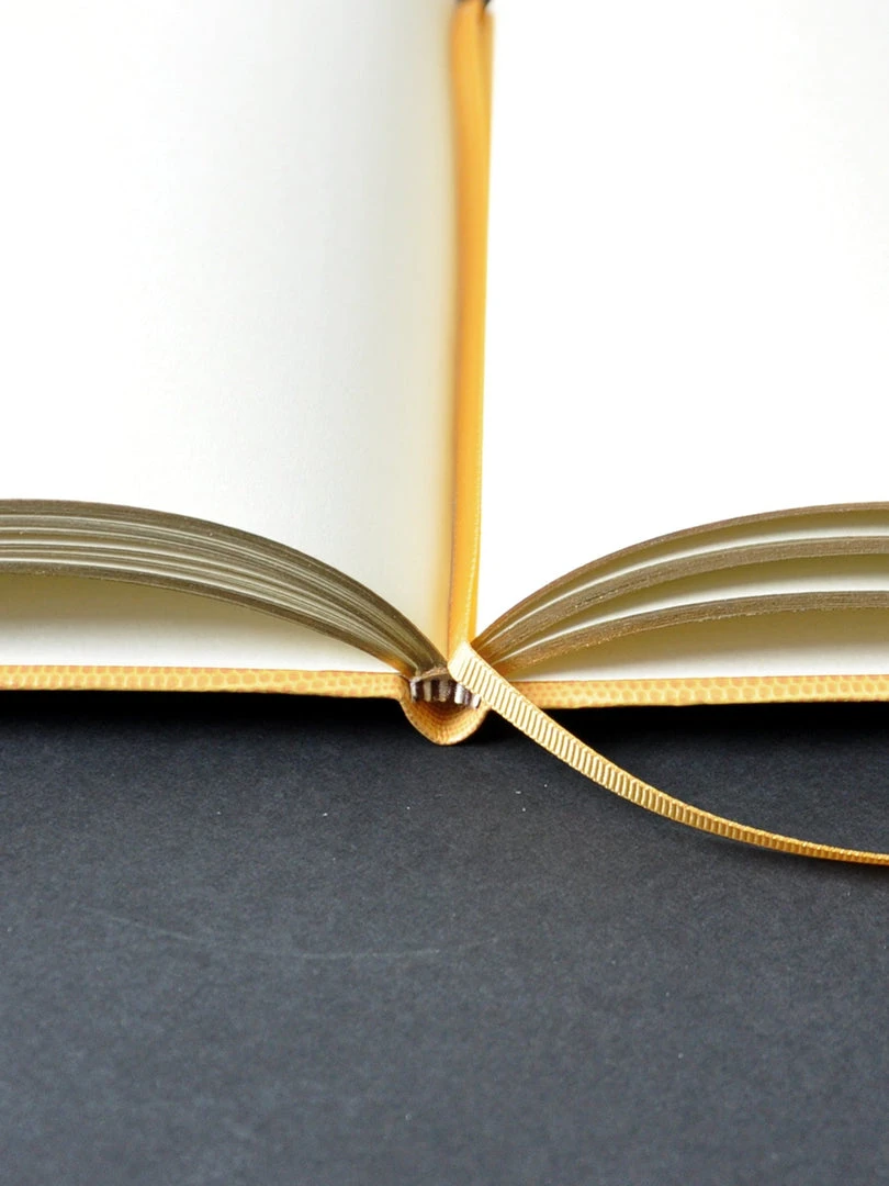 Sloane Stationery NOTEBOOK NO°8 - 51 / 49% 4 Sloane Stationery NOTEBOOK NO°8 - 51 / 49%