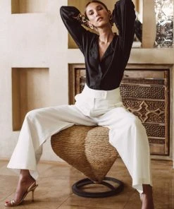 RosewaterHouse Tops Cotton Yar Blouse - Black