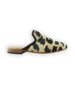 Artemis Design Co. ACCESSORIES Alexandra Velvet Slippers 8 Artemis Design Co. ACCESSORIES Alexandra Velvet Slippers